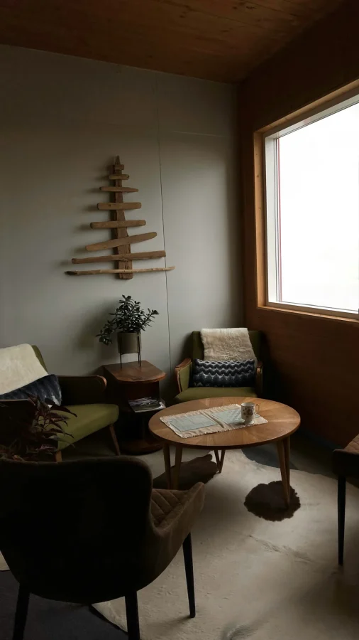 Chairs by window with coffee table